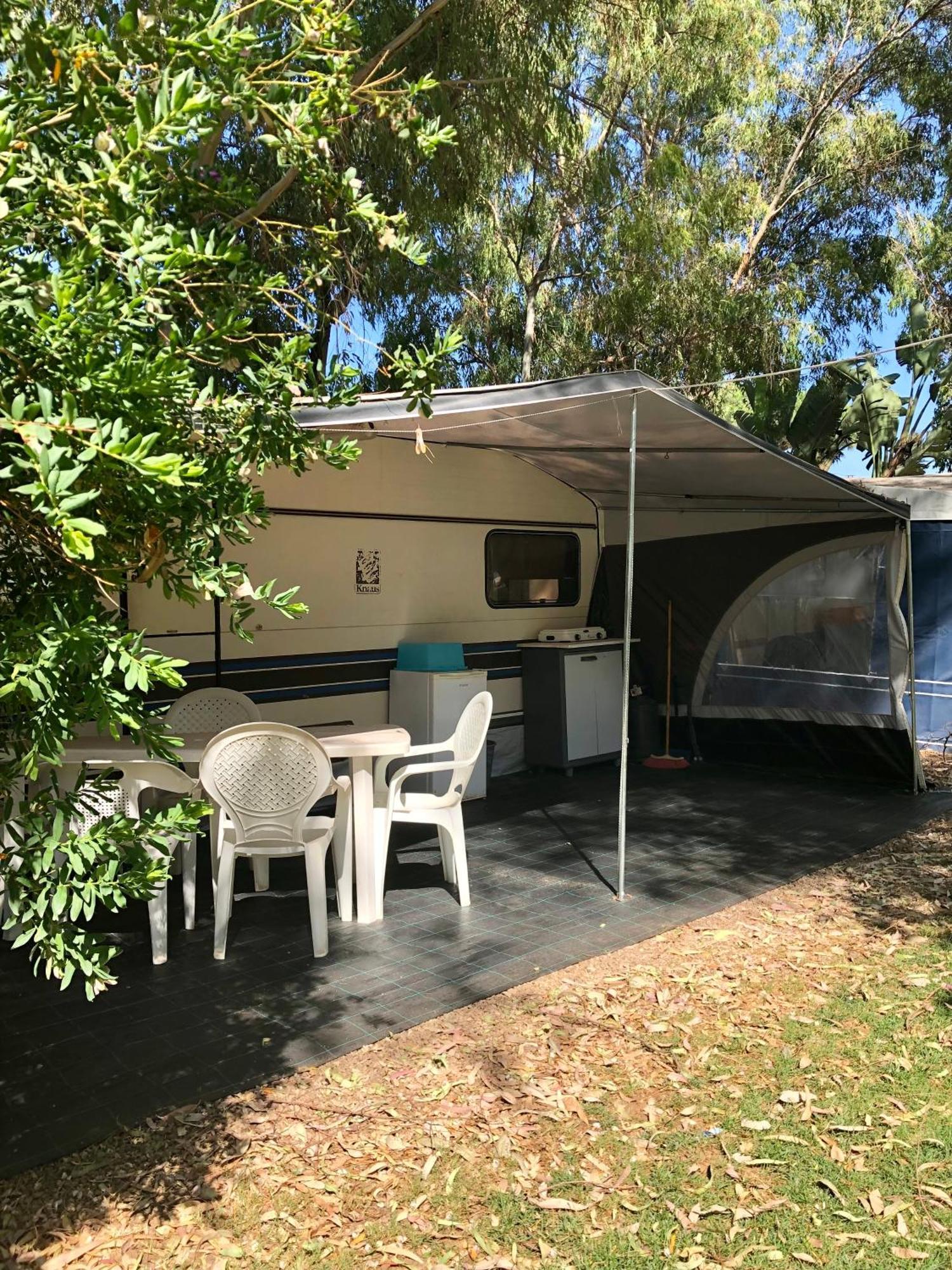 Camping Cala D'Ostia Pula Eksteriør bilde
