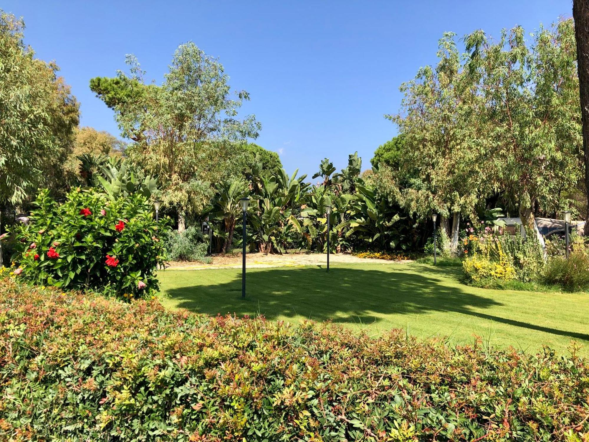 Camping Cala D'Ostia Pula Eksteriør bilde