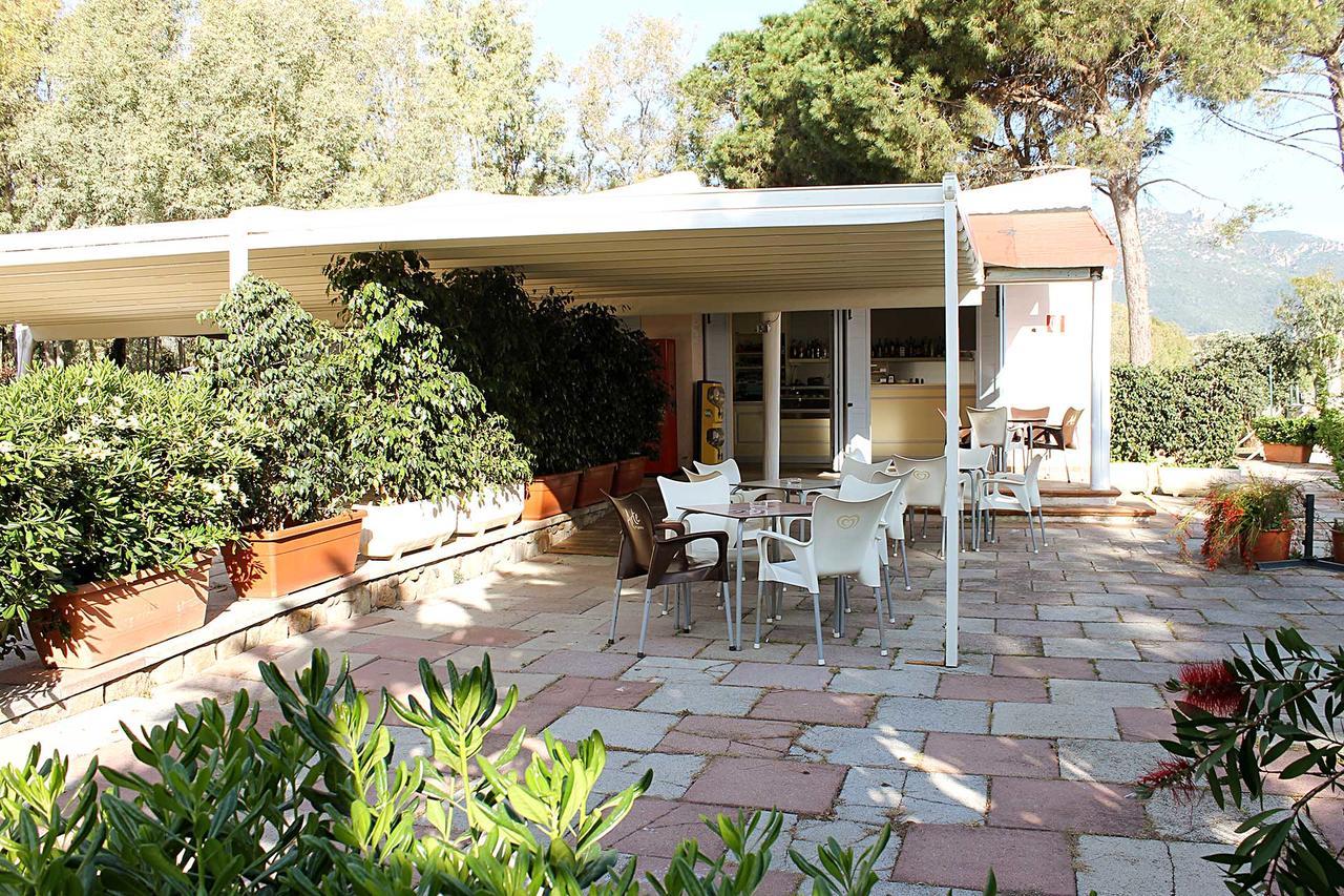 Camping Cala D'Ostia Pula Eksteriør bilde